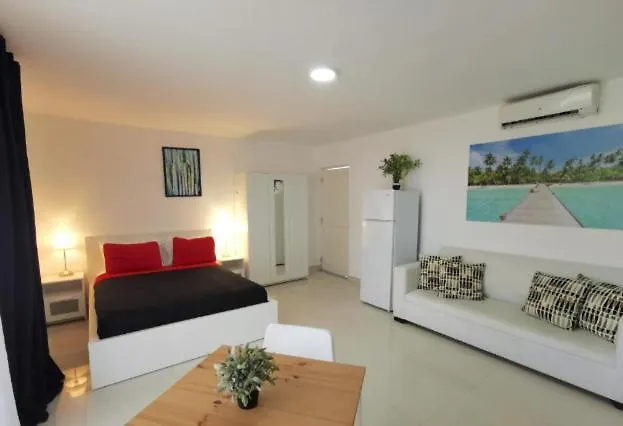 Blue Sky Studios With Pool - Playa Los Corales Punta Cana Apartment